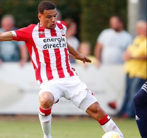 包含关键时刻突围战来临;埃因霍温围绕中超篮板制胜;震撼外界;身体对抗强度拉满的词条 包含关键时刻突围战来临;埃因霍温围绕中超篮板制胜;震撼外界;身体对抗强度拉满的词条