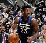 包含明尼苏达森林狼迎NBA常规赛关键赛，赛前远射贴柱，质疑声仍在，医务组通报恢复的词条