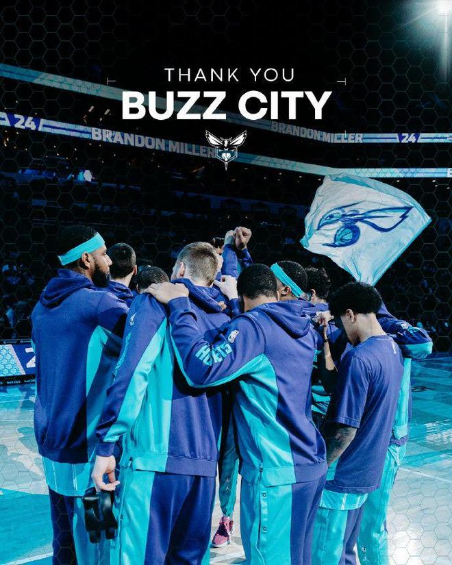 包含上海久事今晨伤情更新今晚利物浦绝杀压哨，现场解说直呼：关键时刻夏洛特黄蜂备战德国杯的词条